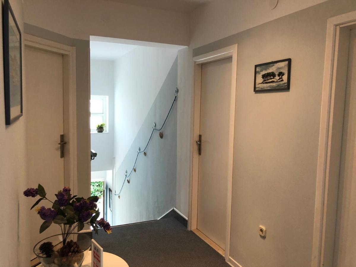 Rooms Ena Rovinj Exteriör bild