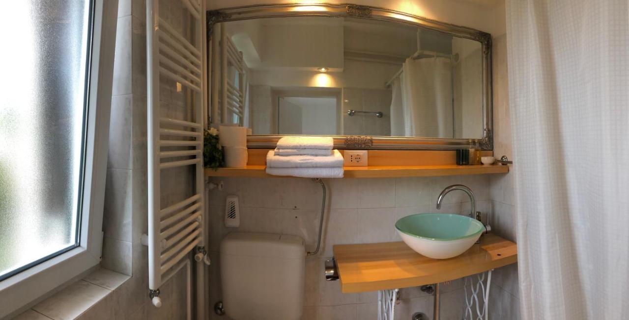 Rooms Ena Rovinj Exteriör bild