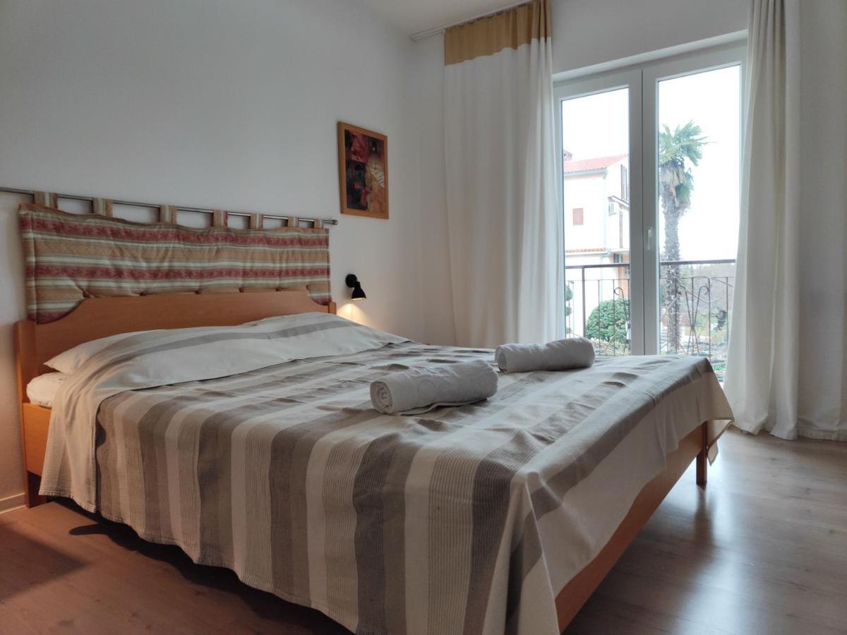 Rooms Ena Rovinj Exteriör bild