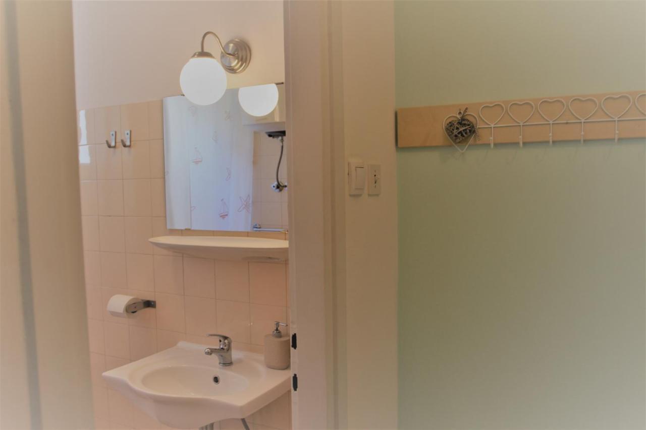 Rooms Ena Rovinj Exteriör bild