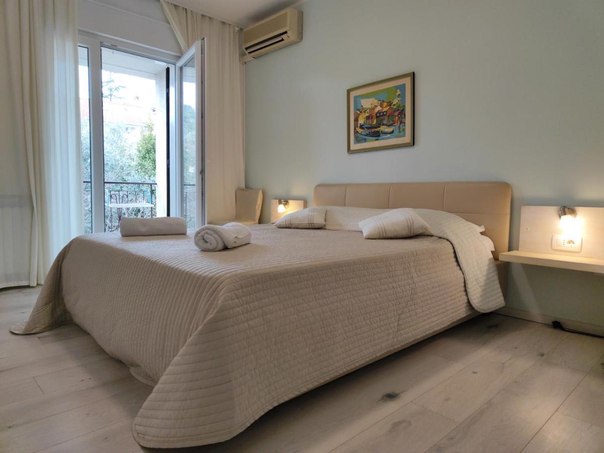 Rooms Ena Rovinj Exteriör bild